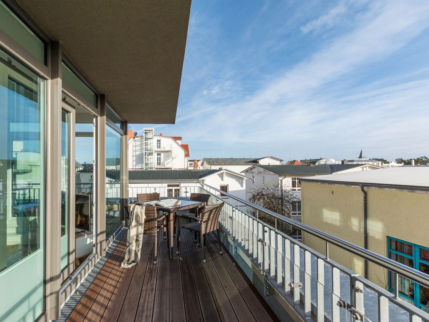 Strandvillen Binz Ferienwohnung mit 2 Schlafzimmern, Terrasse und Balkon (DR/434) Insel Rügen - Balkon