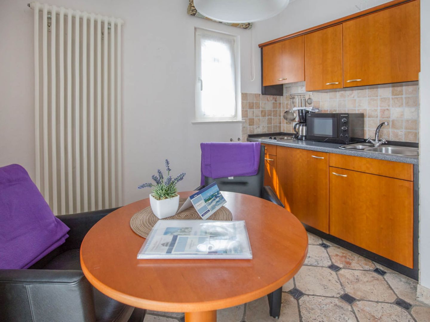 Strandvillen Binz 1-Raum-Ferienwohnung mit Balkon (SV/557) Insel Rügen - Küche / Küchenzeile