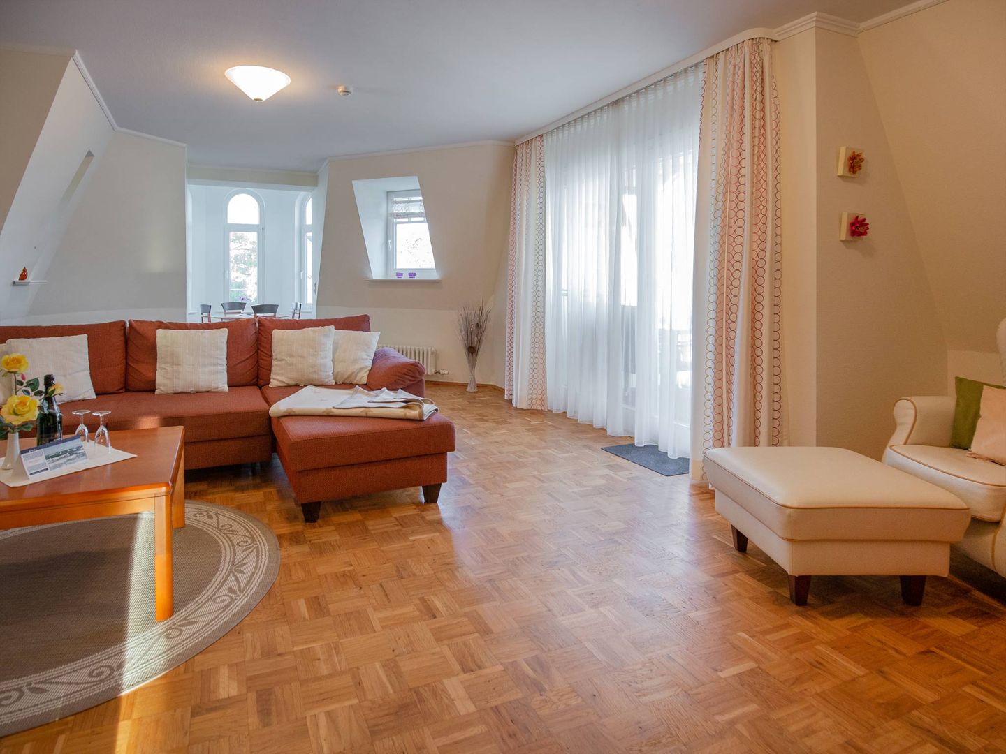 Strandvillen Binz Ferienwohnung mit Meerblick, 2 Schlafzimmern und Balkon (SV/713) Insel Rügen - Wohnzimmer