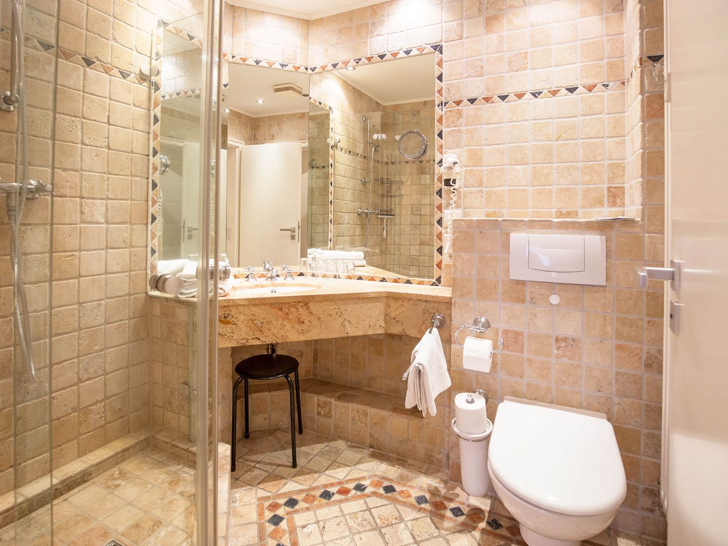 Strandvillen Binz Ferienwohnung mit 2 Schlafzimmern und Balkon (SV/755) Insel Rügen - Badezimmer