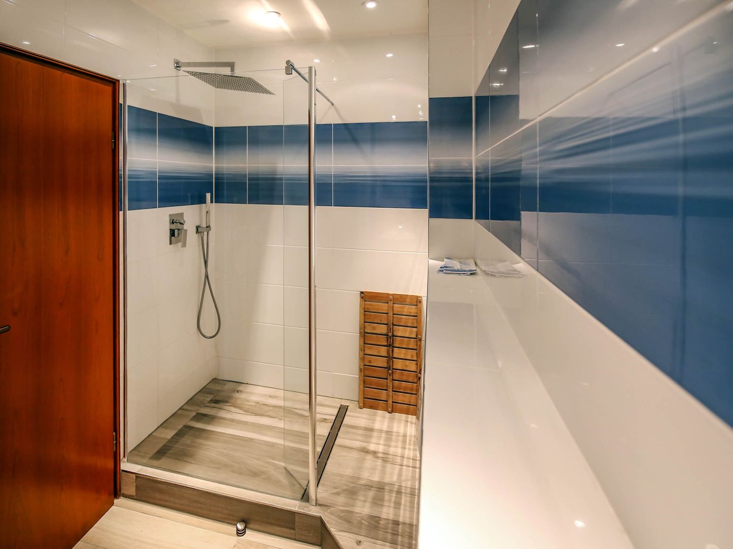 Strandvillen Binz Ferienwohnung mit 2 Schlafzimmern und Balkon (SV/756) Insel Rügen - Badezimmer