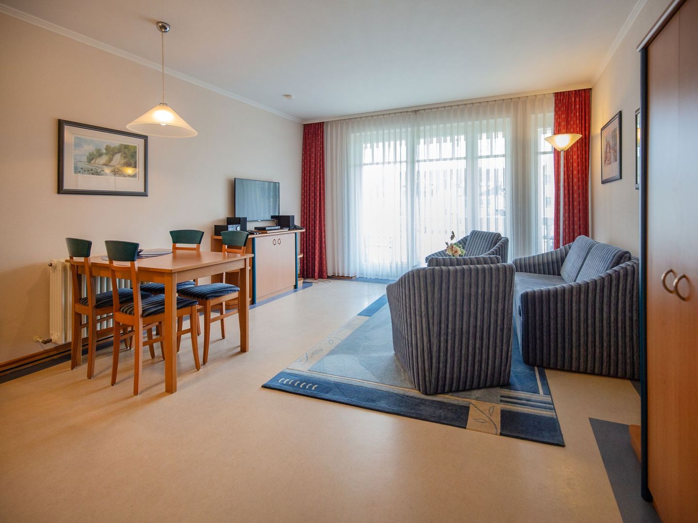 Dünenpark Binz - Klassik Appartement mit 1 Schlafzimmer und Balkon im