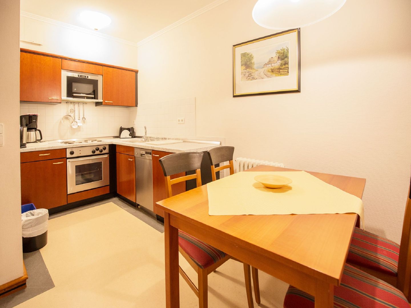 Dünenpark Binz Komfort Ferienwohnung mit 1 Schlafzimmer und Terrasse im Erdgeschoss (034) Insel Rügen - Küche / Küchenzeile