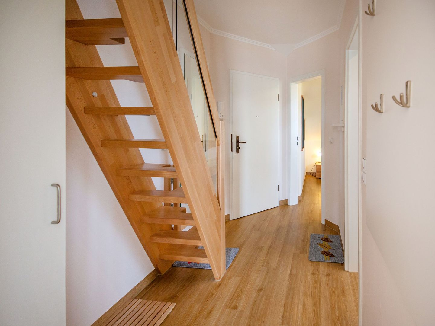 Dünenpark Binz Komfortplus Ferienwohnung mit 1 Schlafzimmer und Balkon im Dachgeschoss (114) Insel Rügen - Empfang