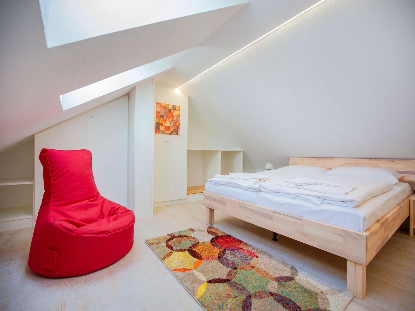 Dünenpark Binz Komfortplus Ferienwohnung mit 1 Schlafzimmer und Balkon im Dachgeschoss (114) Insel Rügen - Schlafzimmer