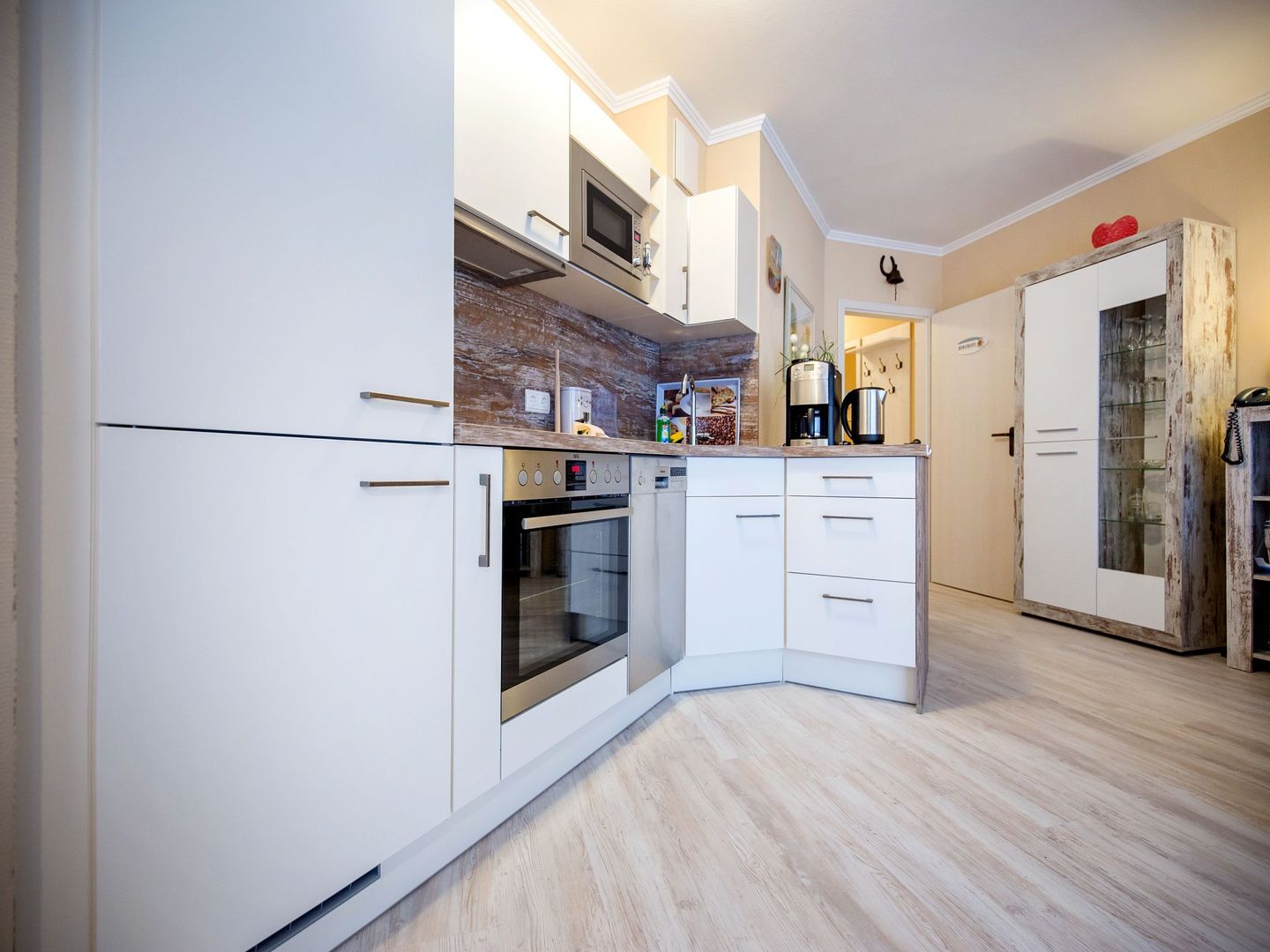 Dünenpark Binz Komfortplus Ferienwohnung mit 1 Schlafzimmer und Terrasse im Erdgeschoss (165) Insel Rügen - Küche / Küchenzeile