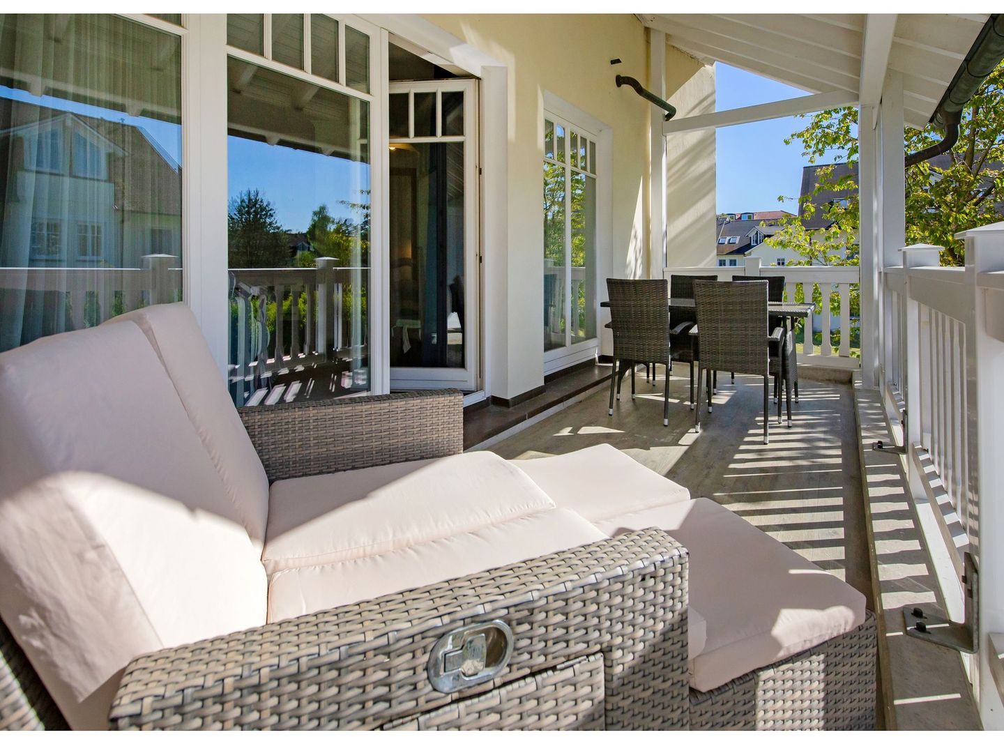 Dünenpark Binz Komfortplus Ferienwohnung mit 1 Schlafzimmer und Balkon im Obergeschoss (168) Insel Rügen - Balkon