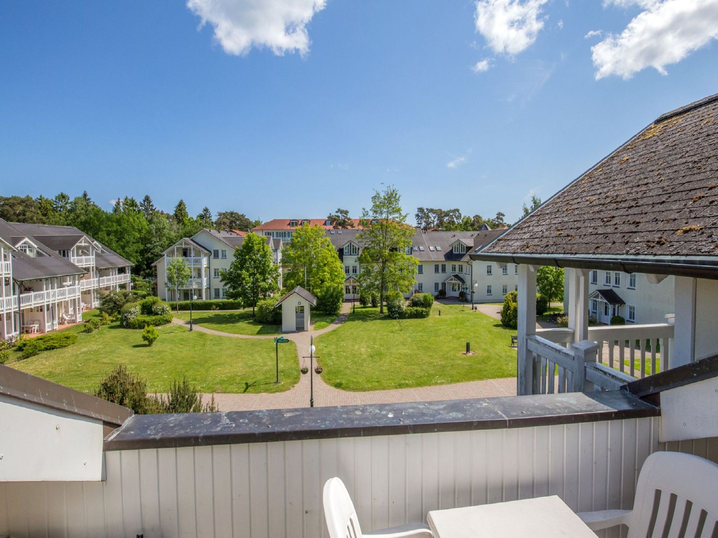 Dünenpark Binz Komfort Ferienwohnung mit 1 Schlafzimmer und Balkon im Dachgeschoss (185) Insel Rügen - Balkon