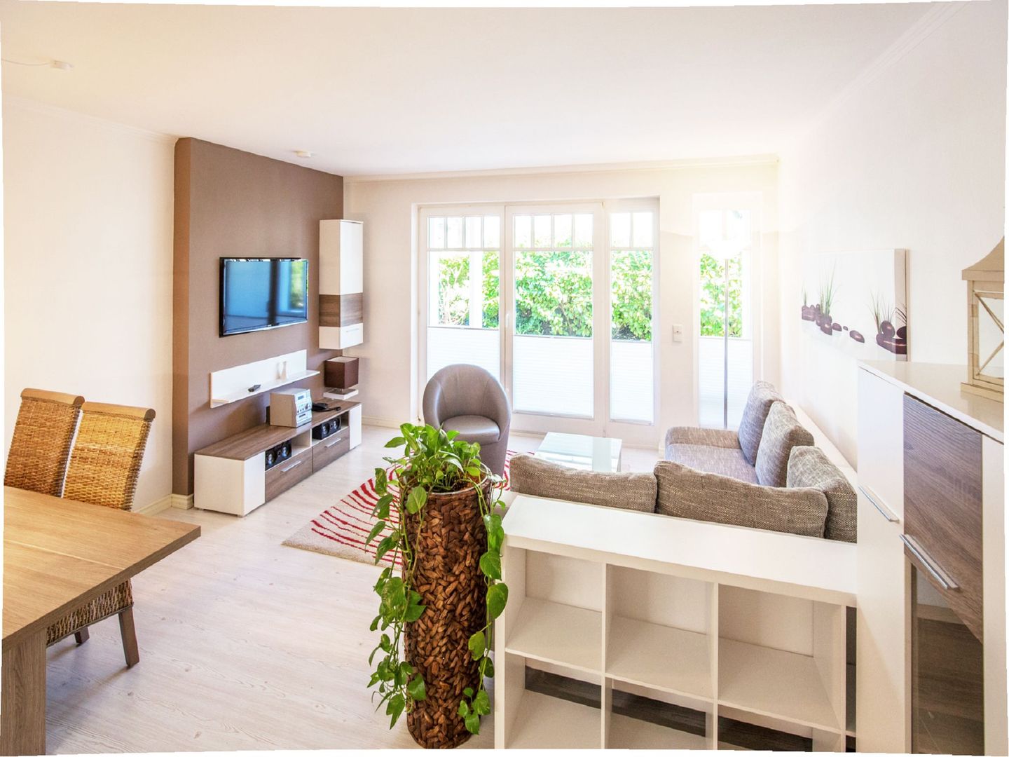 Dünenpark Binz Komfortplus Ferienwohnung mit 1 Schlafzimmer und Terrasse im Erdgeschoss (200) Insel Rügen - Wohnzimmer