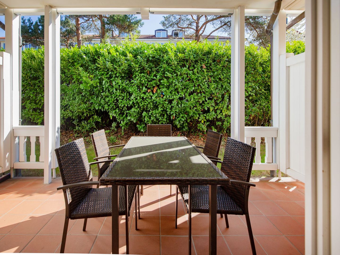 Dünenpark Binz Komfortplus Ferienwohnung mit 1 Schlafzimmer und Terrasse im Erdgeschoss (200) Insel Rügen - Terrasse