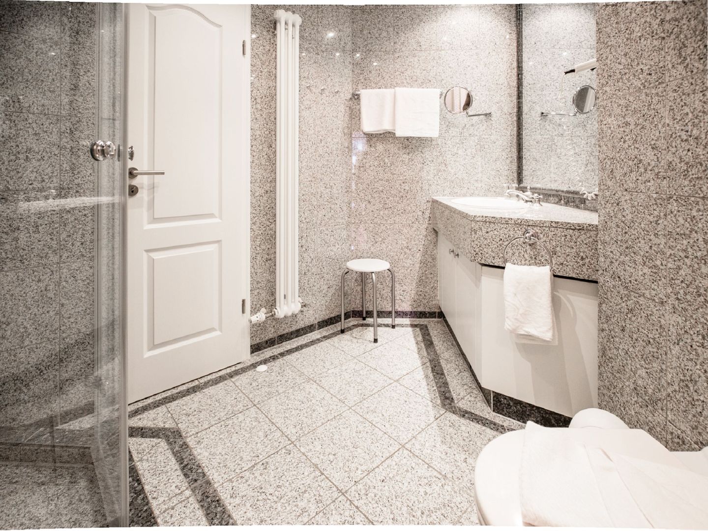 Dünenpark Binz Komfort Ferienwohnung mit 1 Schlafzimmer und Terrasse im Erdgeschoss (188) Insel Rügen - Badezimmer