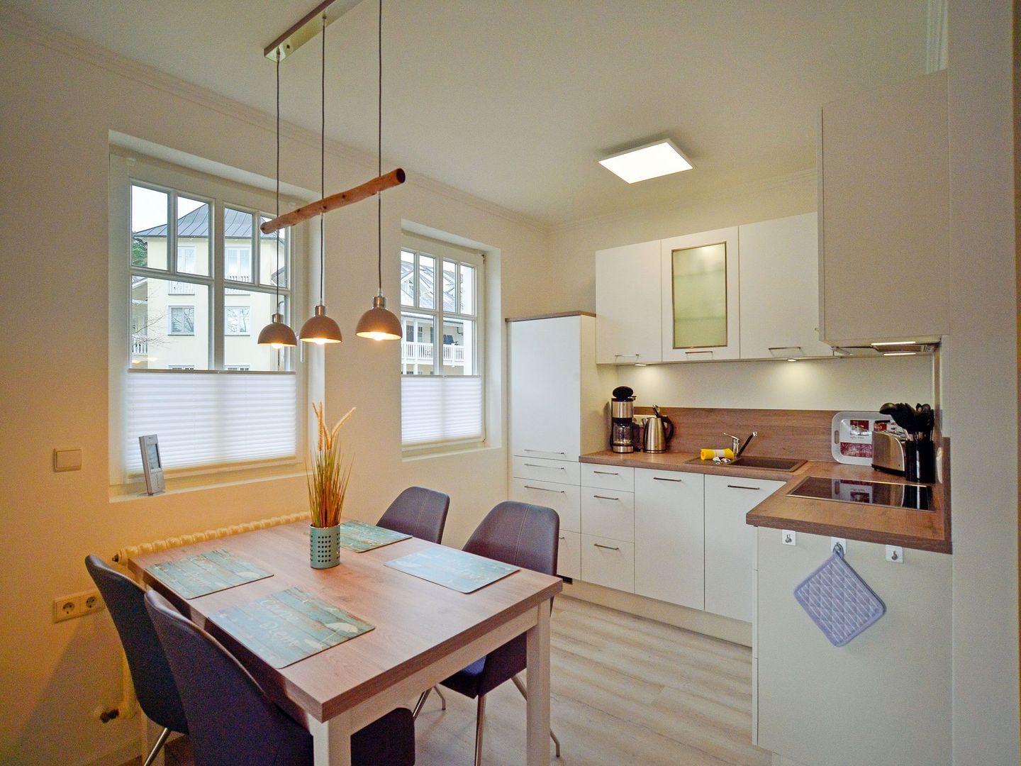 Dünenpark Binz Komfortplus Ferienwohnung mit 1 Schlafzimmer und Terrasse im Erdgeschoss (211) Insel Rügen - Küche / Küchenzeile