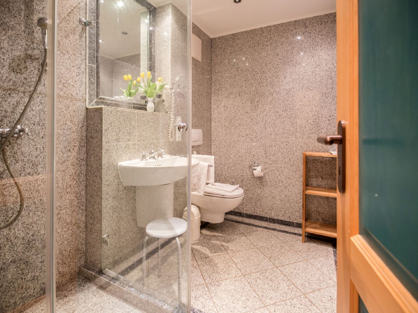 Dünenpark Binz Komfort Ferienwohnung mit 2 Schlafzimmern und Terrasse im Erdgeschoss (264) Insel Rügen - Badezimmer