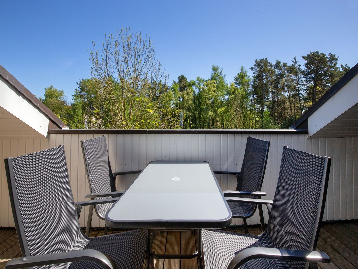 Dünenpark Binz Komfort Ferienwohnung mit 1 Schlafzimmer und Balkon im Dachgeschoss (283) Insel Rügen - Balkon