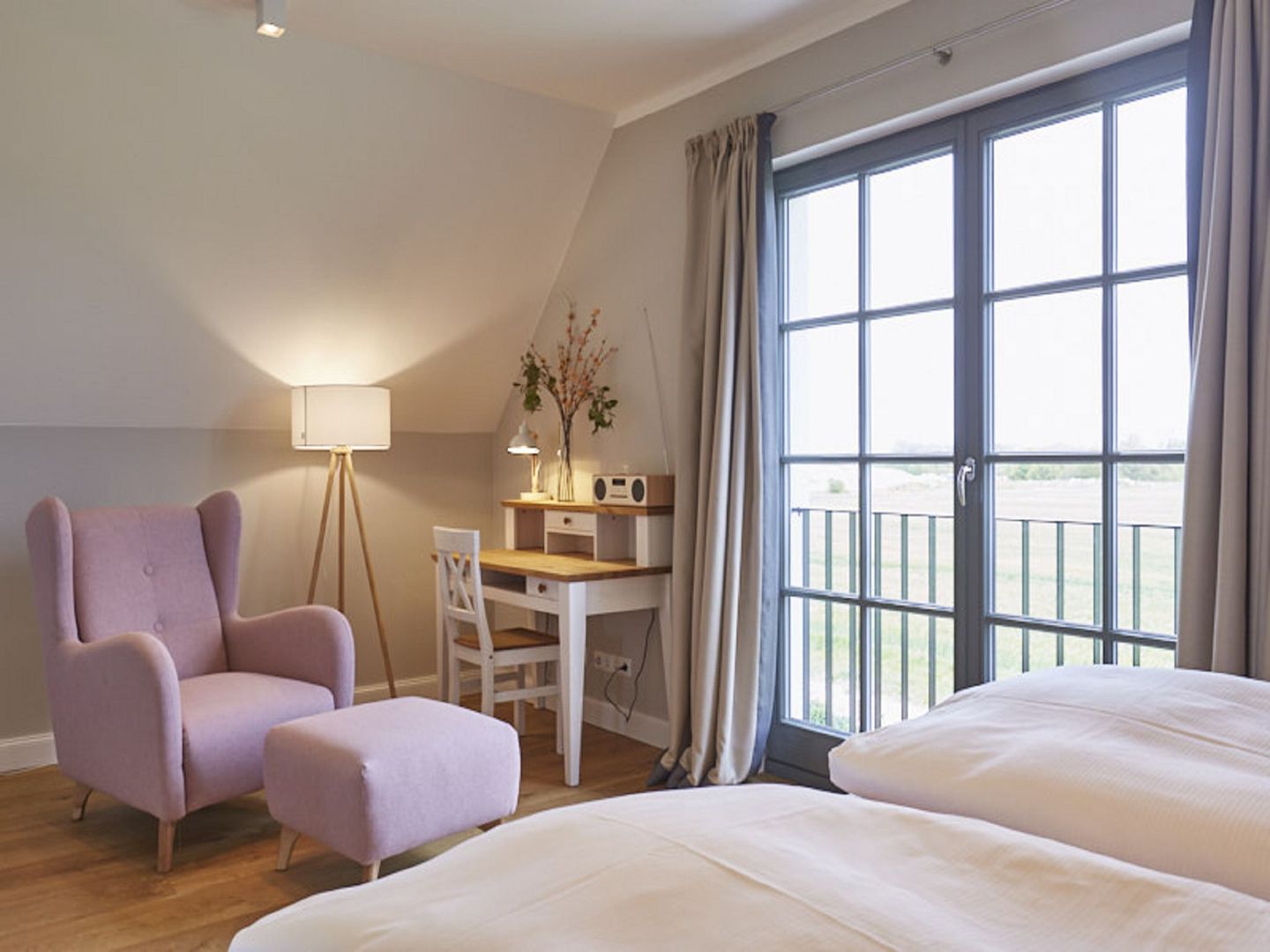 Premium Reetdachvilla mit 3 Schlafzimmern, Sauna und Kamin (E21) - Schlafzimmer