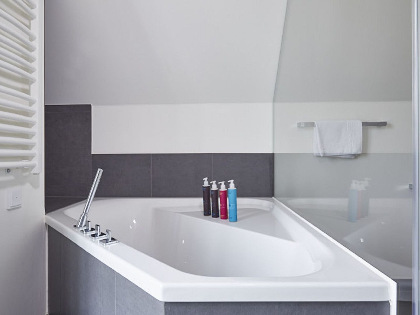 Luxus Reetdachvilla mit 3 Schlafzimmern, Sauna und Kamin (E20) - Dekoratives Detail