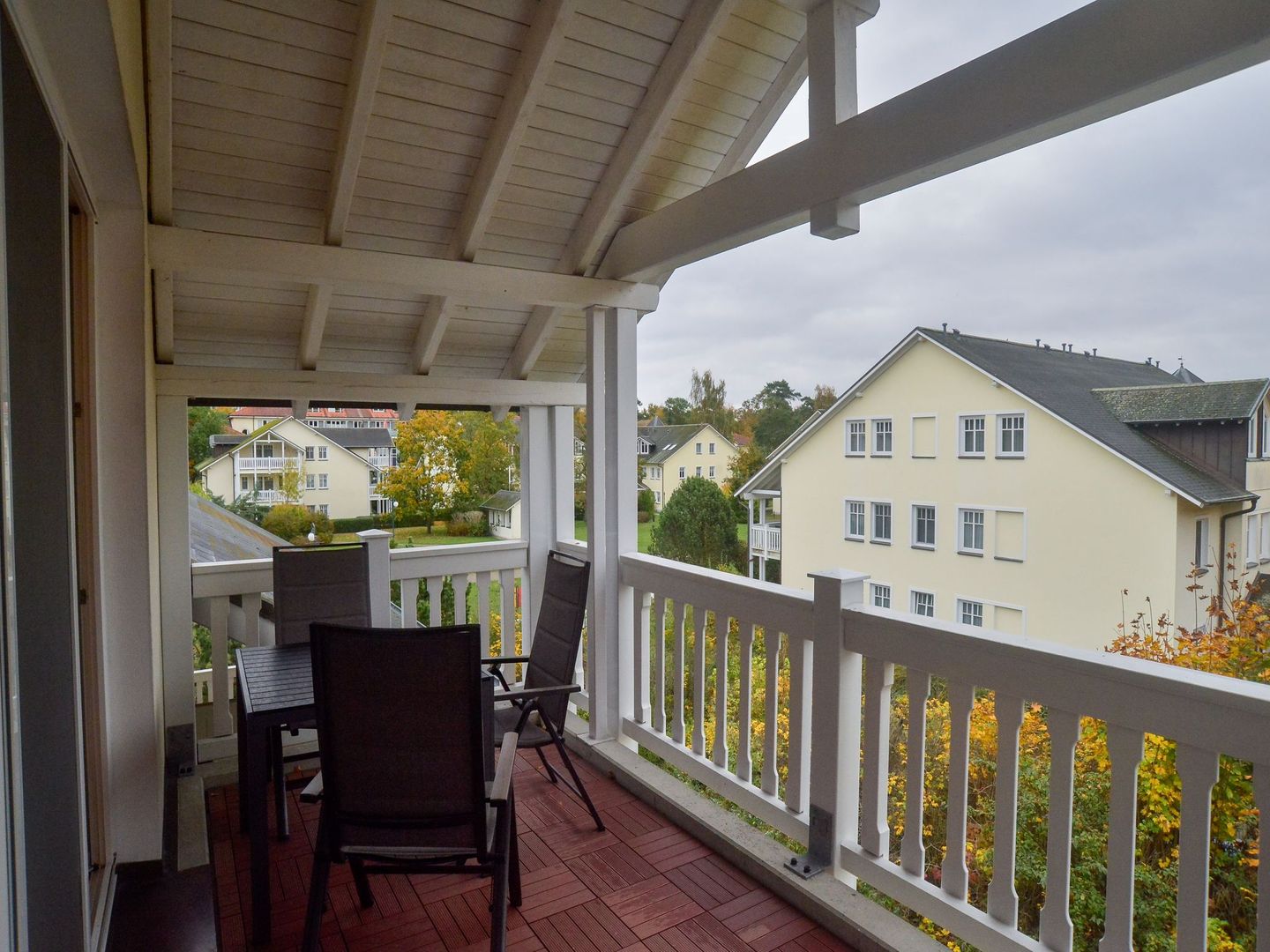 Dünenpark Binz Komfortplus Ferienwohnung mit 1 Schlafzimmer und Balkon im Dachgeschoss (112) Insel Rügen - Balkon