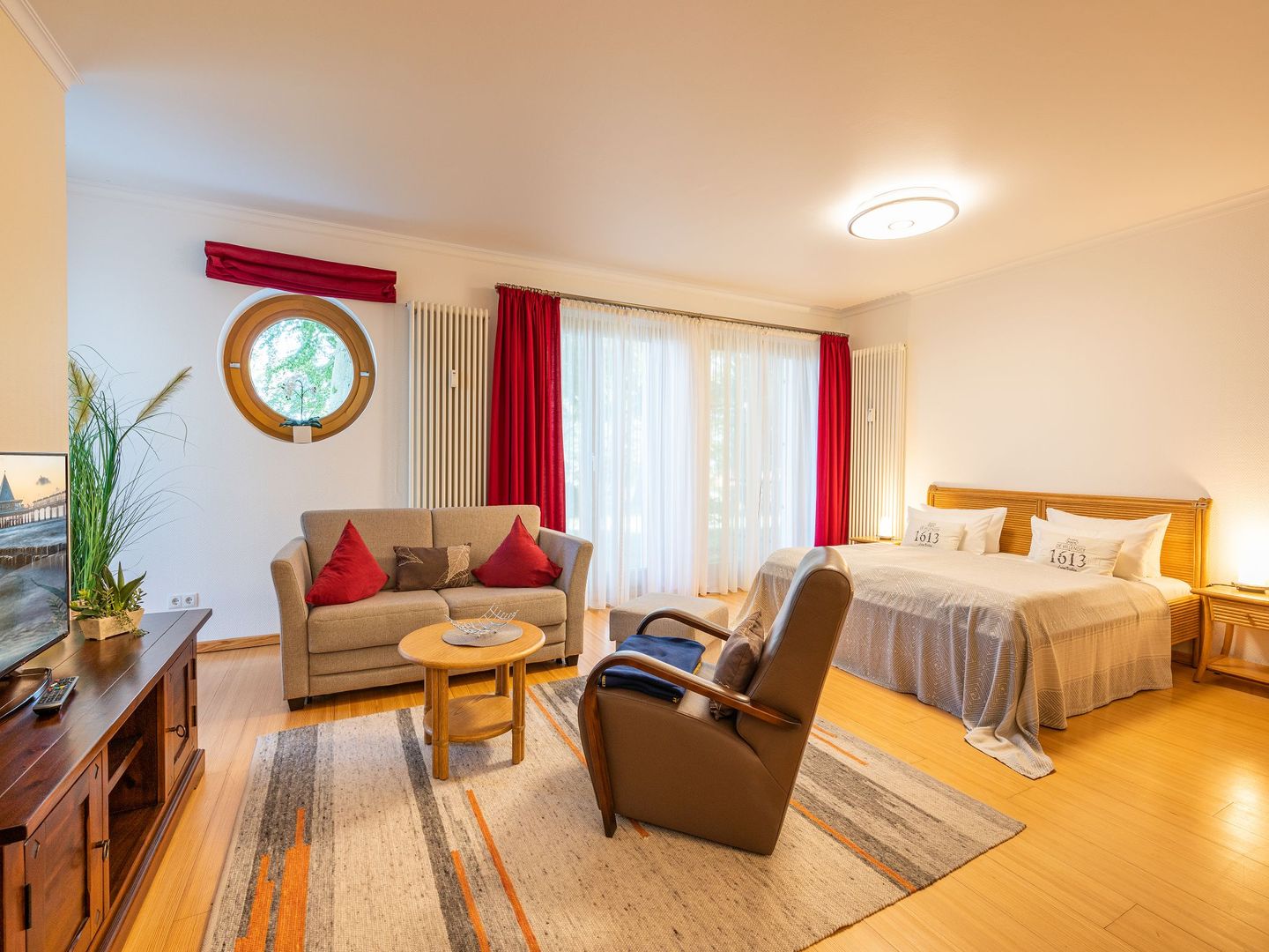 Kaiservillen Heringsdorf 1-Raum-Ferienwohnung mit Terrasse (DG21) Insel Usedom - Wohnzimmer