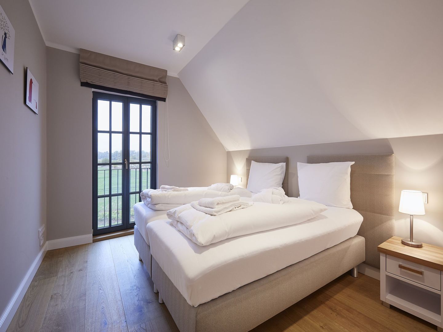 Luxus Reetdachvilla mit 3 Schlafzimmern, Sauna und Kamin (F11) - Schlafzimmer