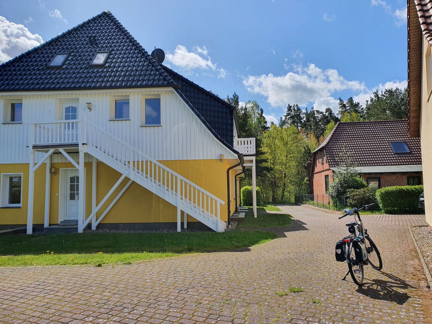  Ferienwohnung NH12 Hirschburg - Hauptansicht