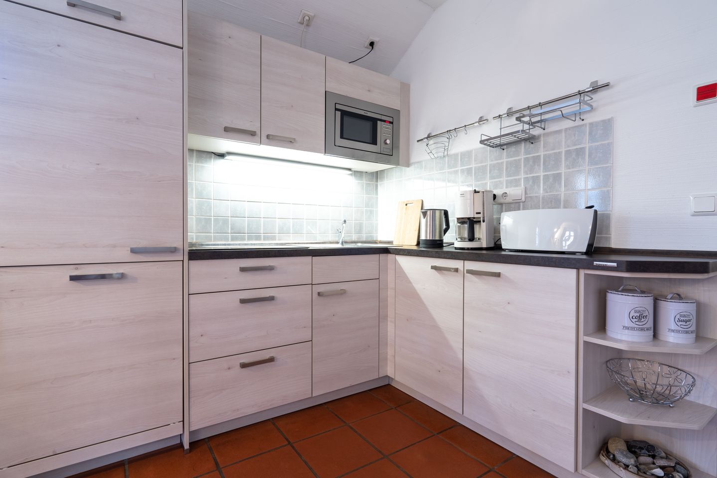 Feriendorf Rugana Komfort Ferienwohnung mit 1 Schlafzimmer (A18) Insel Rügen - Küche / Küchenzeile