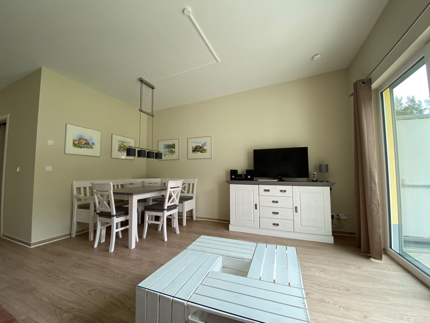  Ferienwohnung KWH 2 OG - "Achtern" Graal-Müritz Küstenwald - Wohnzimmer