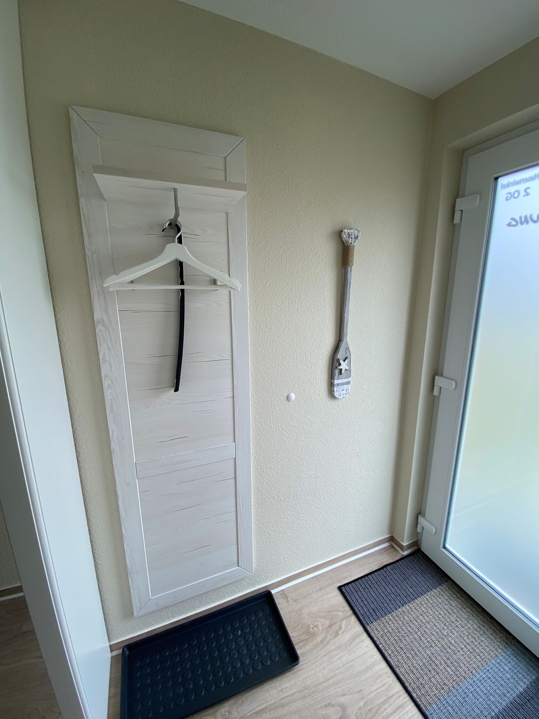  Ferienwohnung KWH 2 OG - "Achtern" Graal-Müritz Küstenwald - Fassade / Eingang