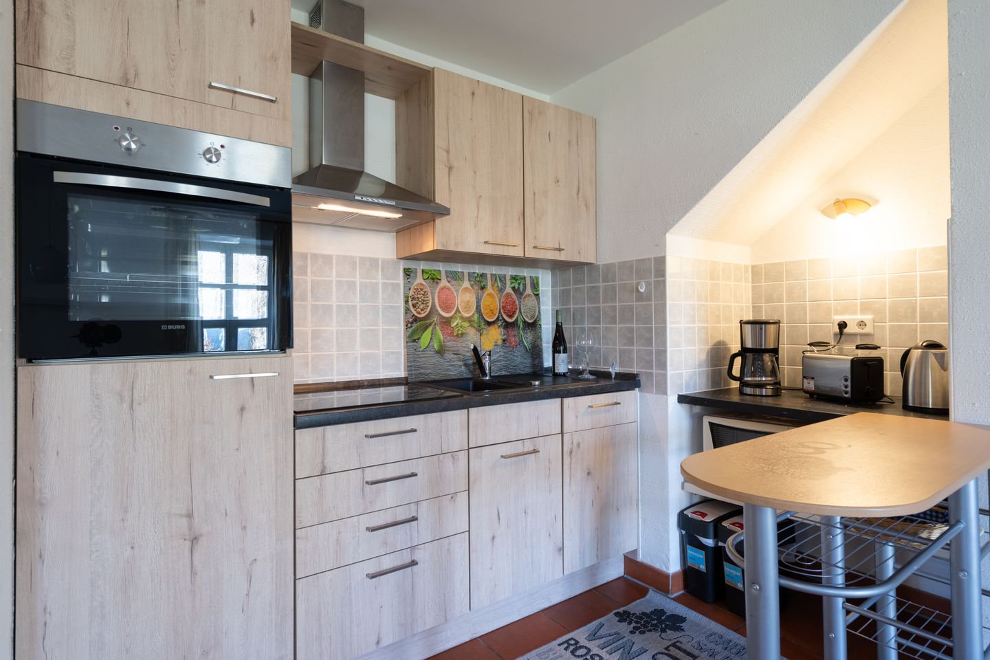 Feriendorf Rugana Komfortplus Ferienwohnung mit 1 Schlafzimmern und Terrasse (C39) Insel Rügen - Küche / Küchenzeile