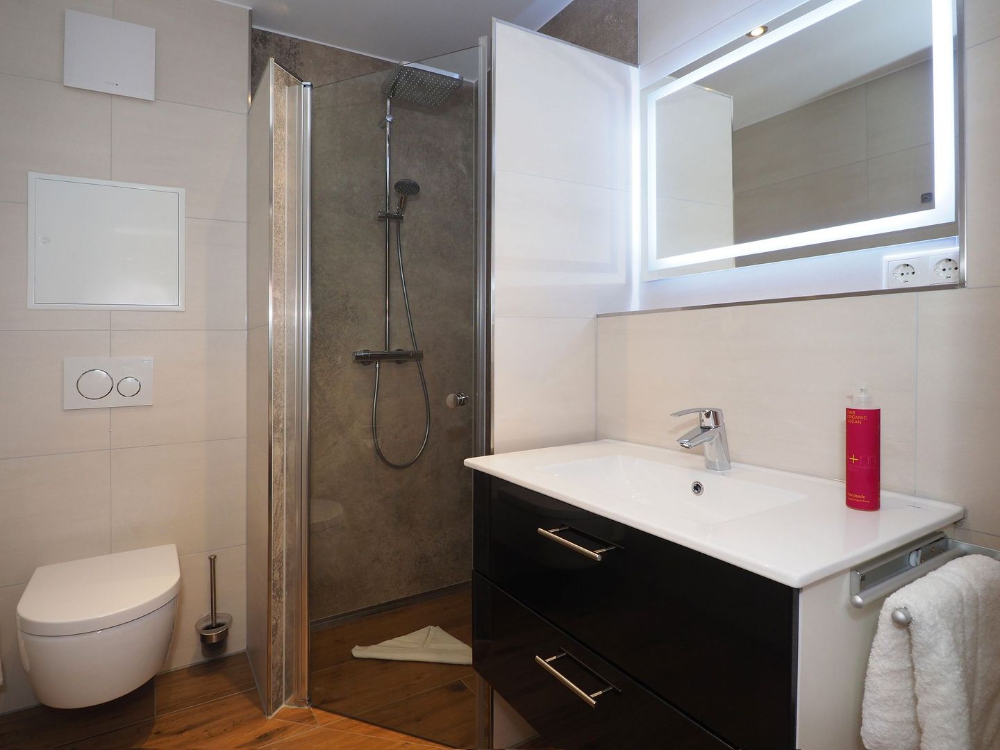 Kaiservillen Heringsdorf 2-Raum-Ferienwohnung mit 1 Schlafzimmer und Terrasse (DG22) Insel Usedom - Badezimmer