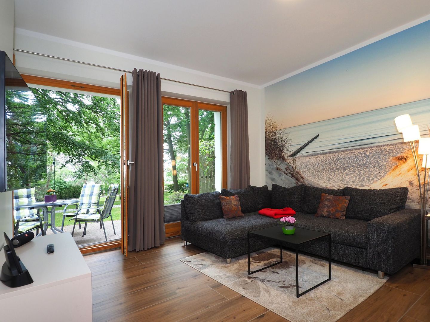 Kaiservillen Heringsdorf 2-Raum-Ferienwohnung mit 1 Schlafzimmer und Terrasse (DG22) Insel Usedom - Wohnzimmer