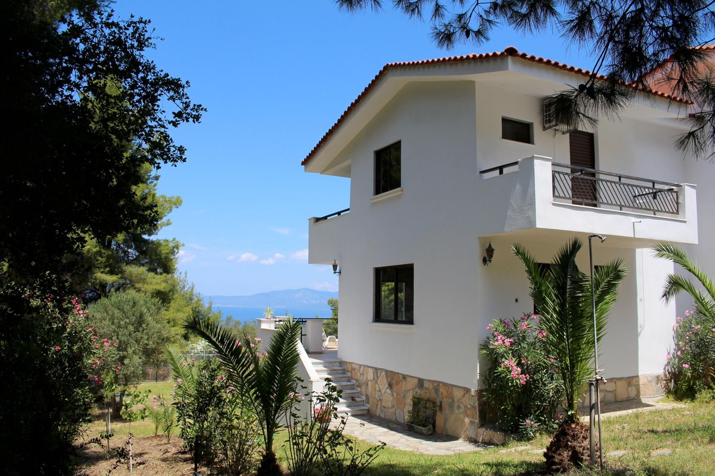 Sehr schickes Ferienhaus Wifi Terrasse und Garten mit Meerblick Paliouri Chalkidiki