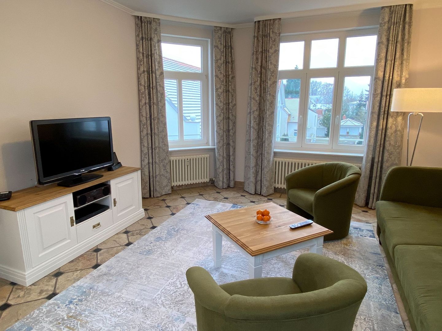 Strandvillen Binz Ferienwohnung mit Meerblick, 1 Schlafzimmer, Sauna und Balkon (SV/712) Insel Rügen - Wohnzimmer