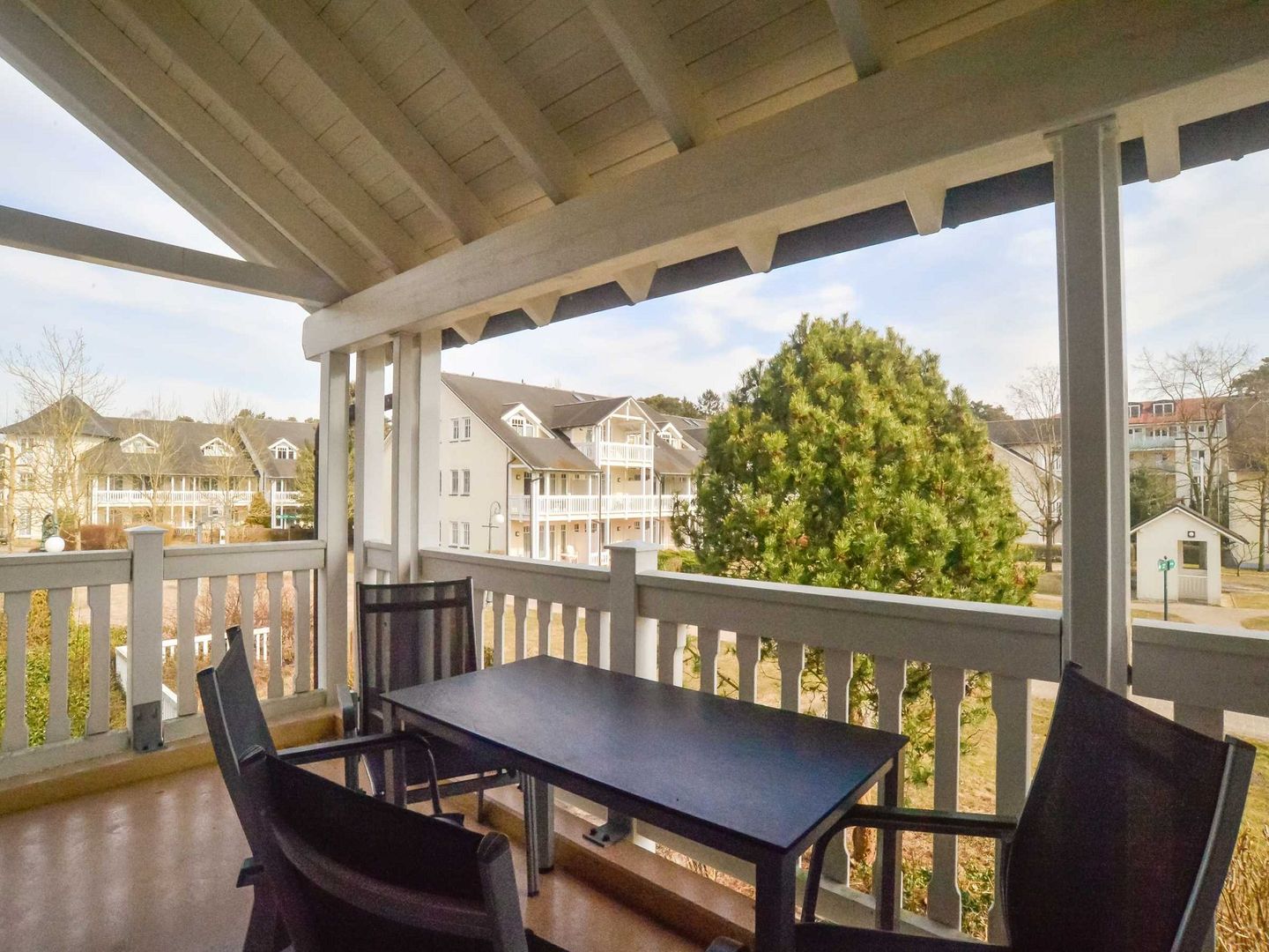 Dünenpark Binz Komfort Ferienwohnung mit 1 Schlafzimmer und Balkon im Obergeschoss (182) Insel Rügen - Balkon