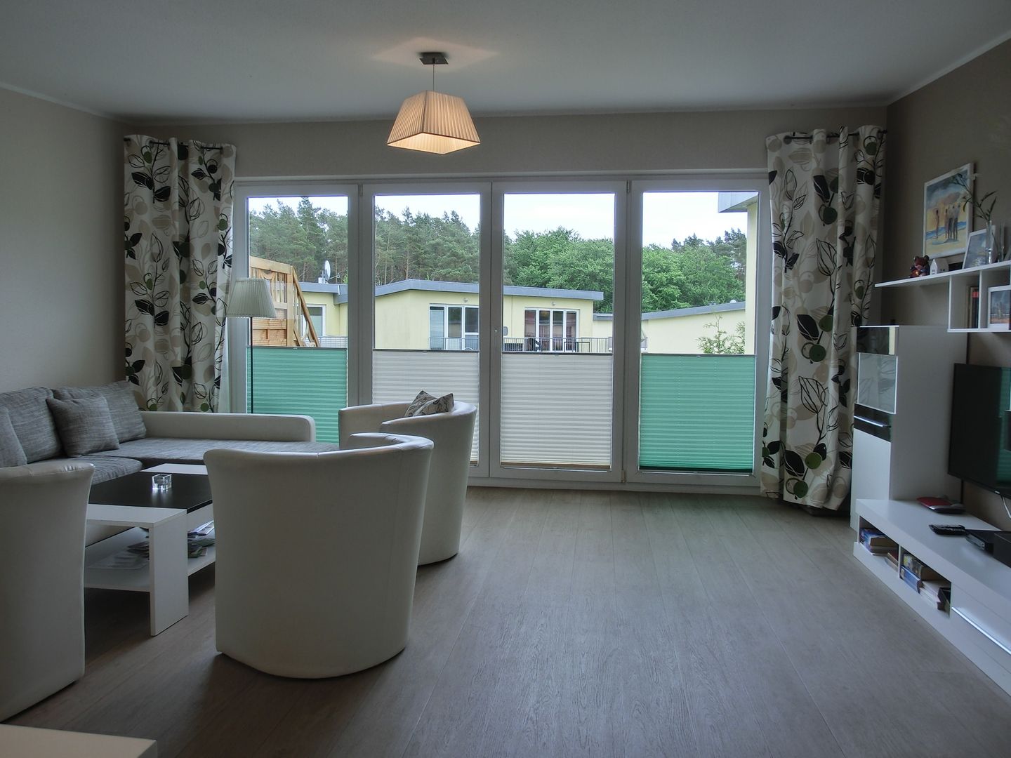  Ferienwohnung KWF 2b OG Graal-Müritz Küstenwald - Wohnzimmer