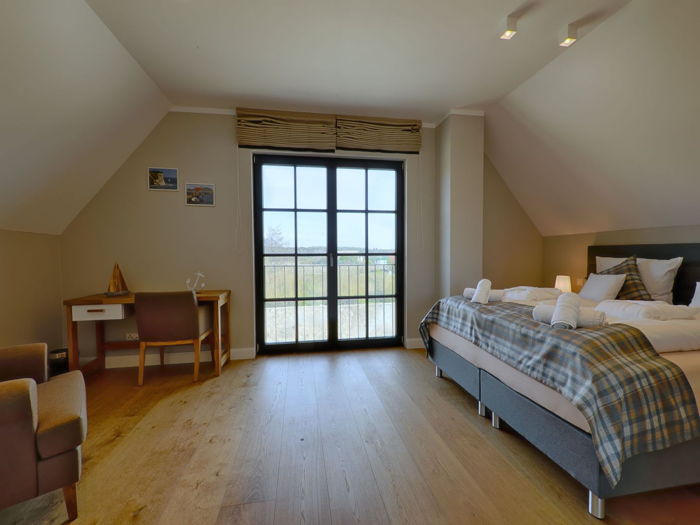 Premium Reetdachvilla mit 3 Schlafzimmern, Sauna und Kamin (F26) - Schlafzimmer