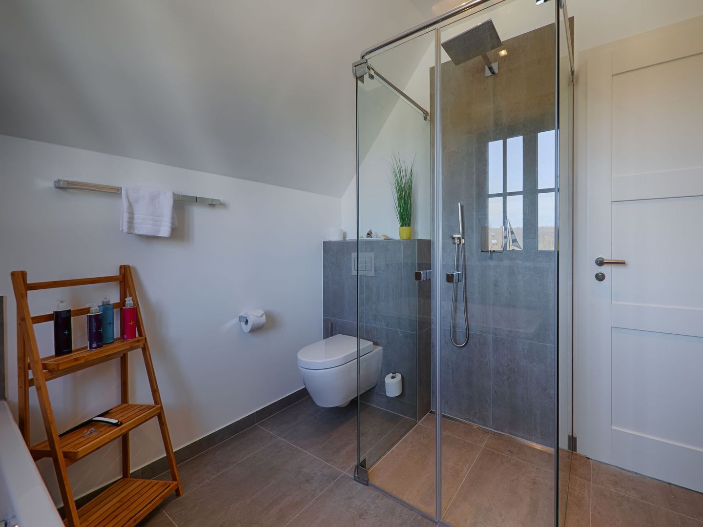 Superior Reetdachvilla mit 2 Schlafzimmern (F24) - Badezimmer