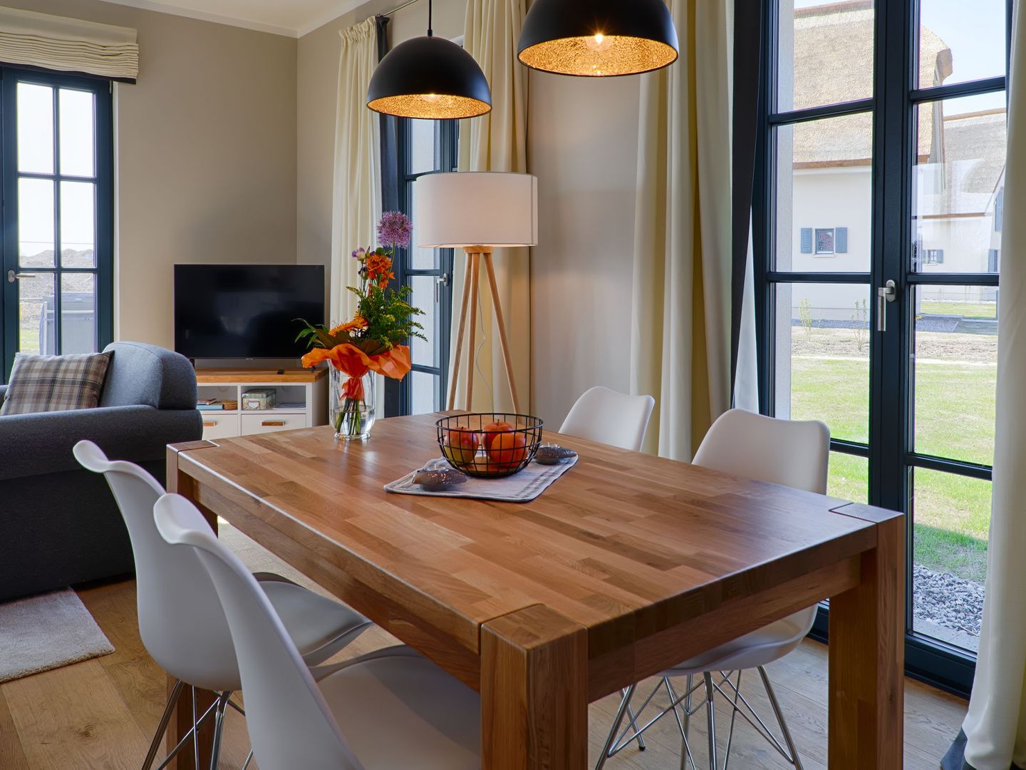 Superior Reetdachvilla mit 2 Schlafzimmern (F24) - Wohnzimmer