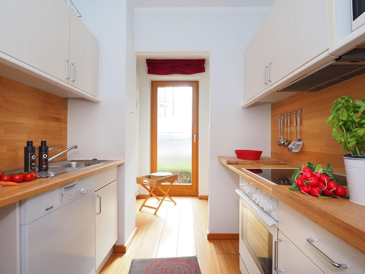 Kaiservillen Heringsdorf Ferienwohnung mit 1 Schlafzimmer und Terrasse (D201) Insel Usedom - Küche / Küchenzeile