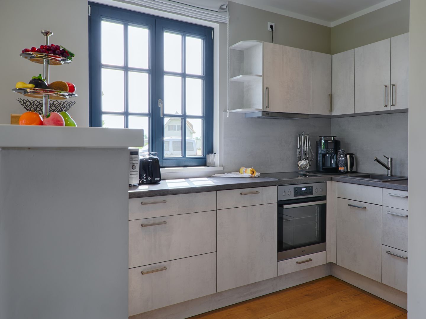 Premium Reetdachvilla mit 3 Schlafzimmern, Sauna und Kamin (F28) - Küche / Küchenzeile