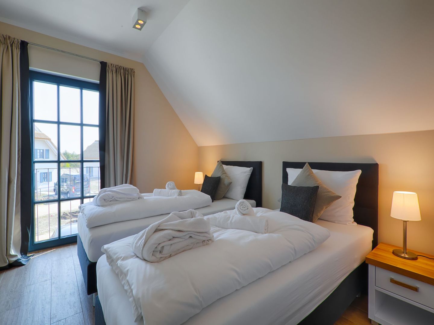 Luxus Reetdachvilla mit 3 Schlafzimmern, Sauna und Kamin (F18) - Schlafzimmer