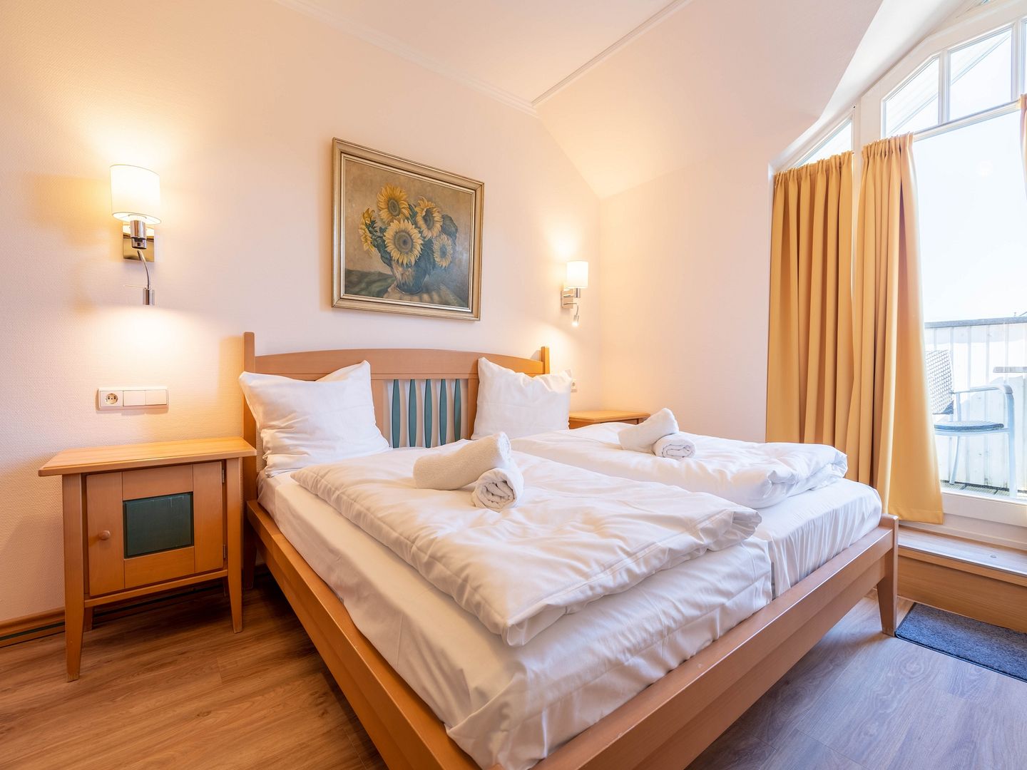 Dünenpark Binz Komfort Ferienwohnung mit 2 Schlafzimmern und Balkon im Dachgeschoss (012) Insel Rügen - Schlafzimmer