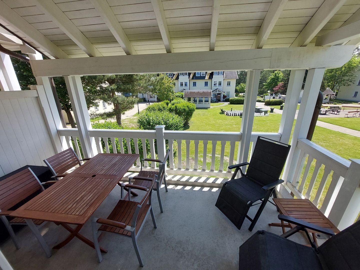 Dünenpark Binz Komfort Ferienwohnung mit 1 Schlafzimmer und Balkon im Obergeschoss (241) Insel Rügen - Balkon