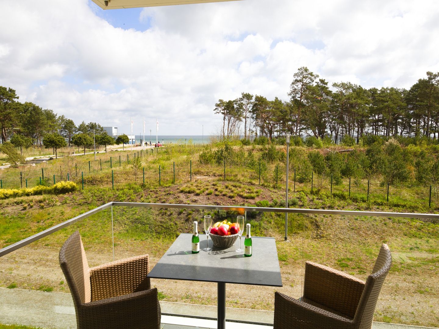 Dünenresidenz Prora Ferienwohnung mit Meerblick, 2 Schlafzimmern, Balkon und Sauna (NP/103) Insel Rügen - Balkon