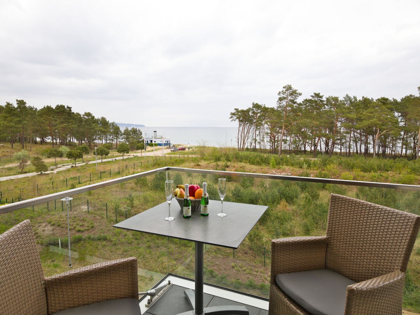 Dünenresidenz Prora Ferienwohnung mit Meerblick, 2 Schlafzimmern und Balkon (NP/304) Insel Rügen - Meerblick