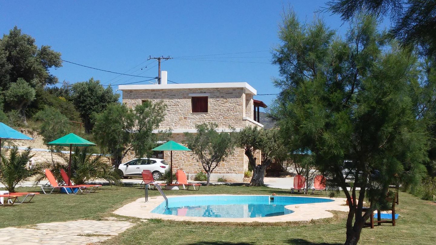 Ferienwohnung im Grünen mit Pool, große  in Griechenland