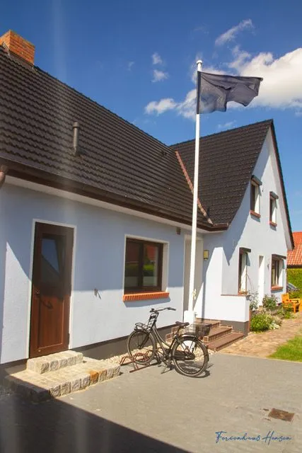  Ferienhaus Hansen Ostseebad Wustrow - 