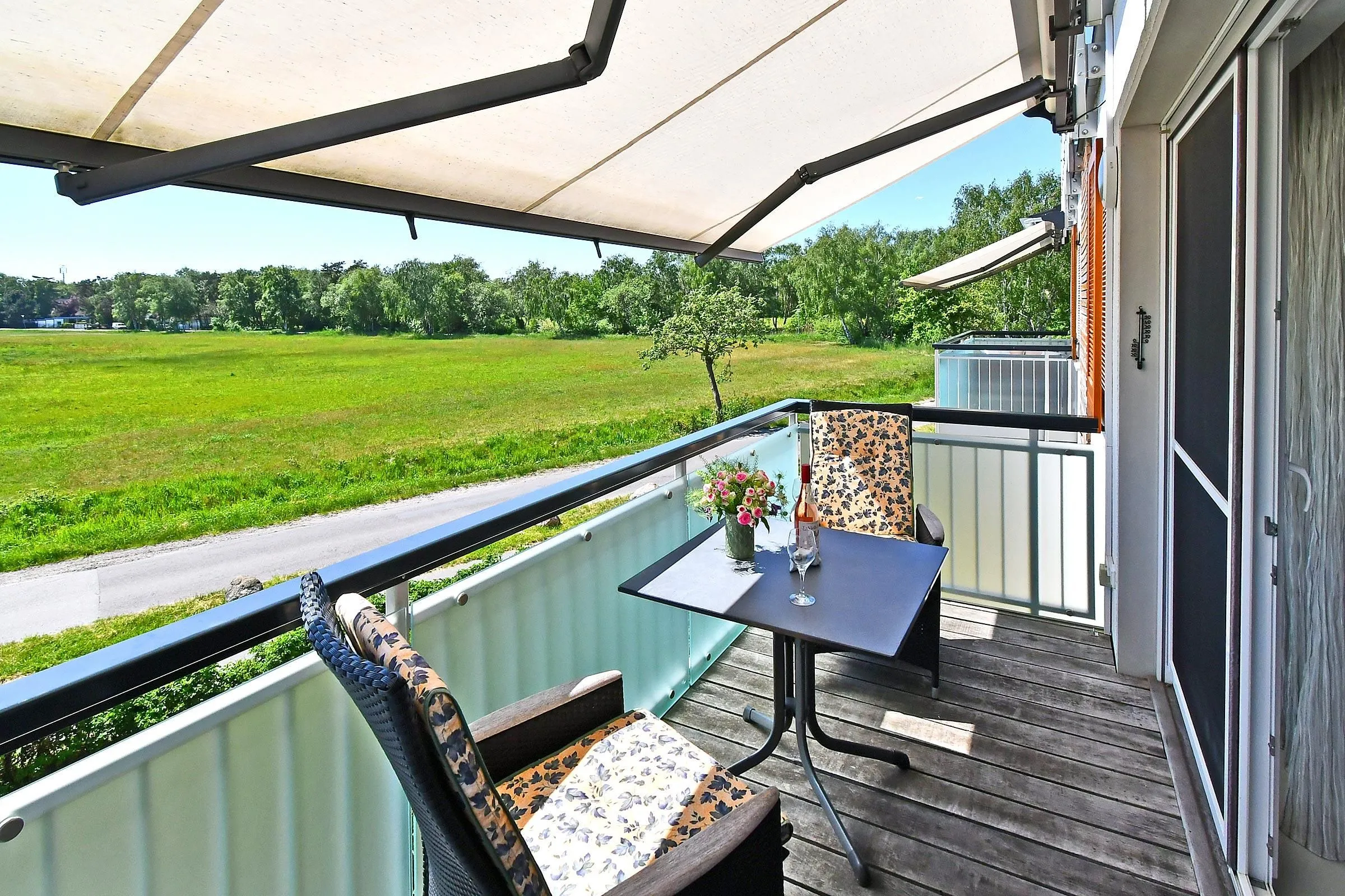 Apartementanlage Käpt'n Brass FeWo SEEWIESE Ostseebad Dierhagen - 