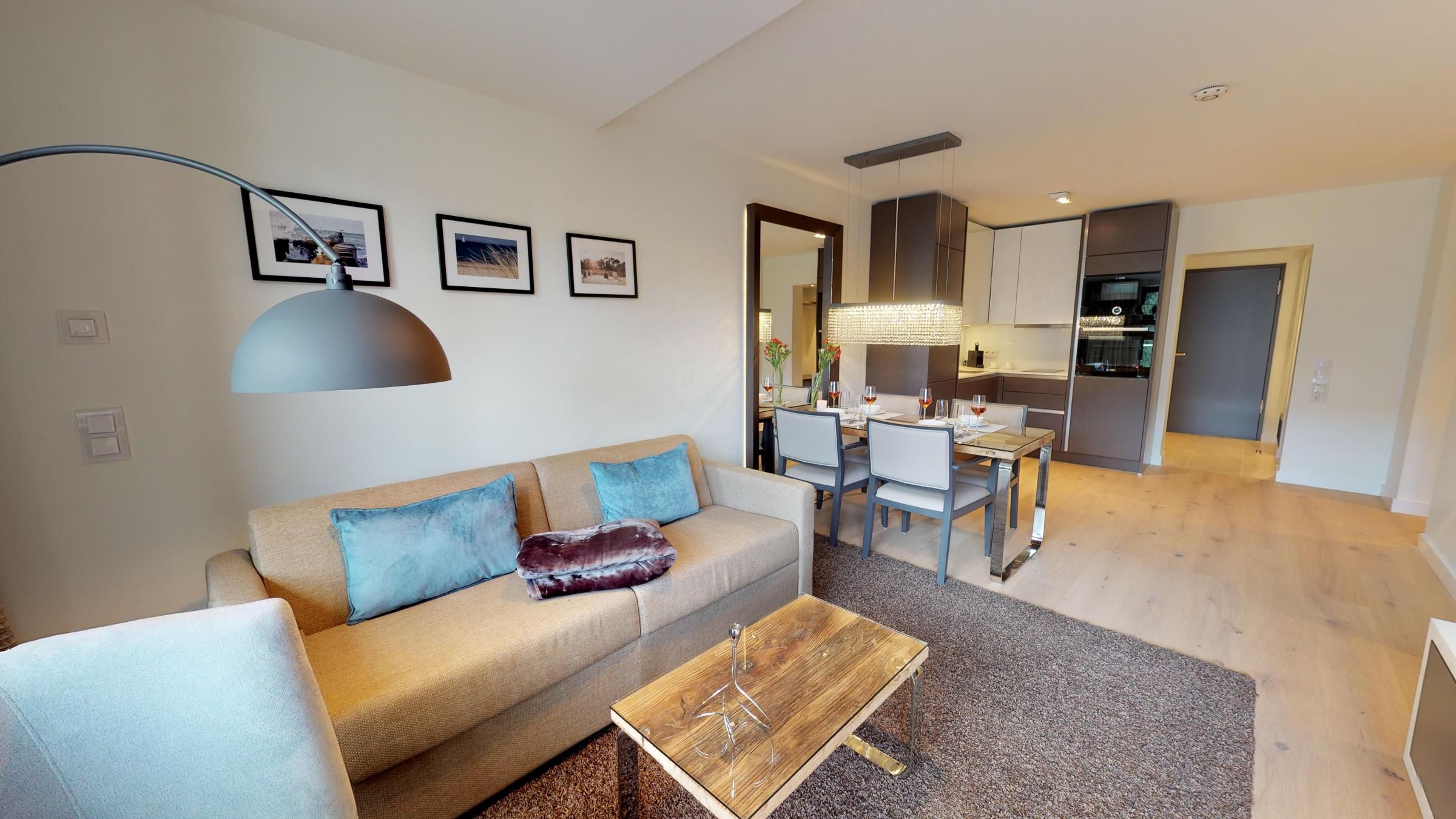 Luxus & Strandnah - Ferienapartment mit Balkon & Sauna in Timmendorfer Strand