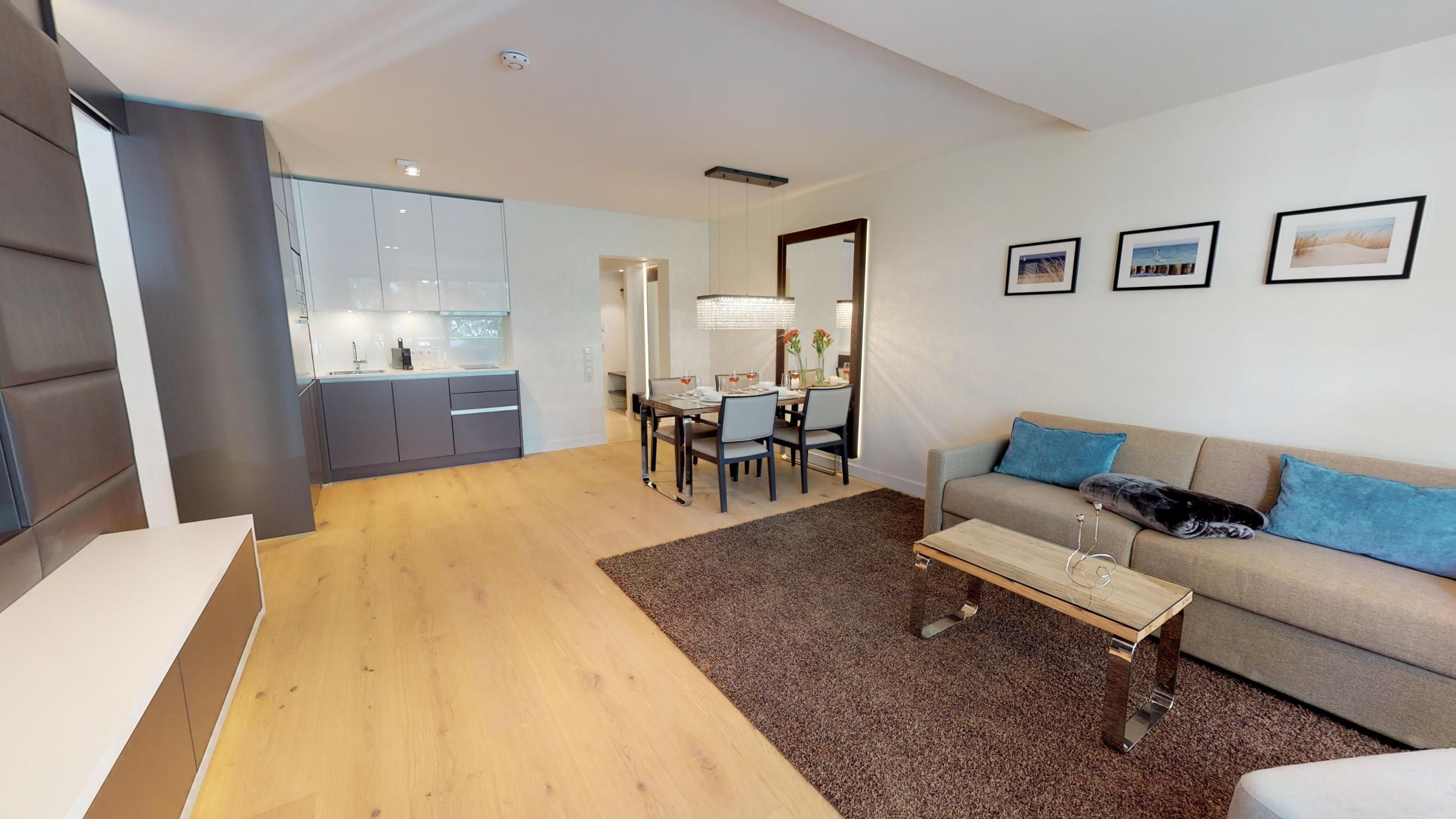 Luxusapartment mit eigener Sauna & Sonnenbalkon – nur Minuten vom Strand entfernt