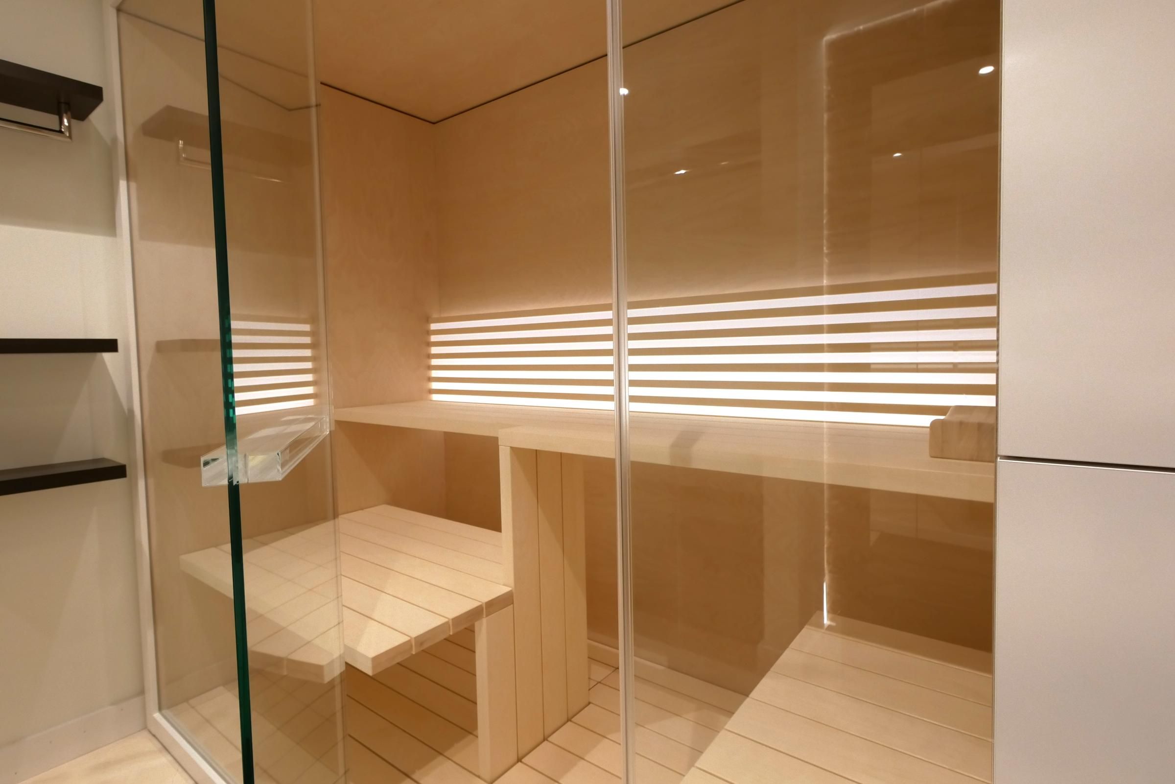 Luxuriöse Ferienwohnung mit Sauna und Balkon in strandnaher Lage